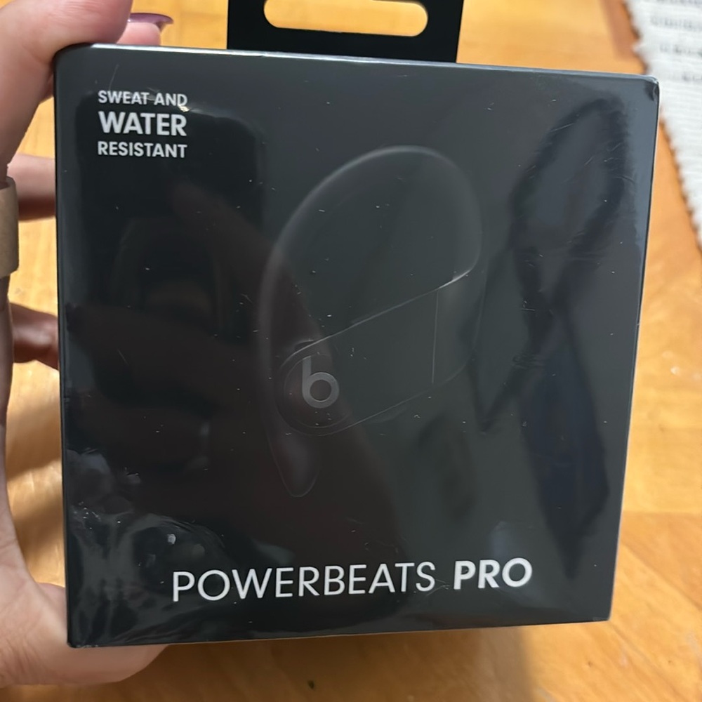 POWERBEATS PRO BRAND NEW